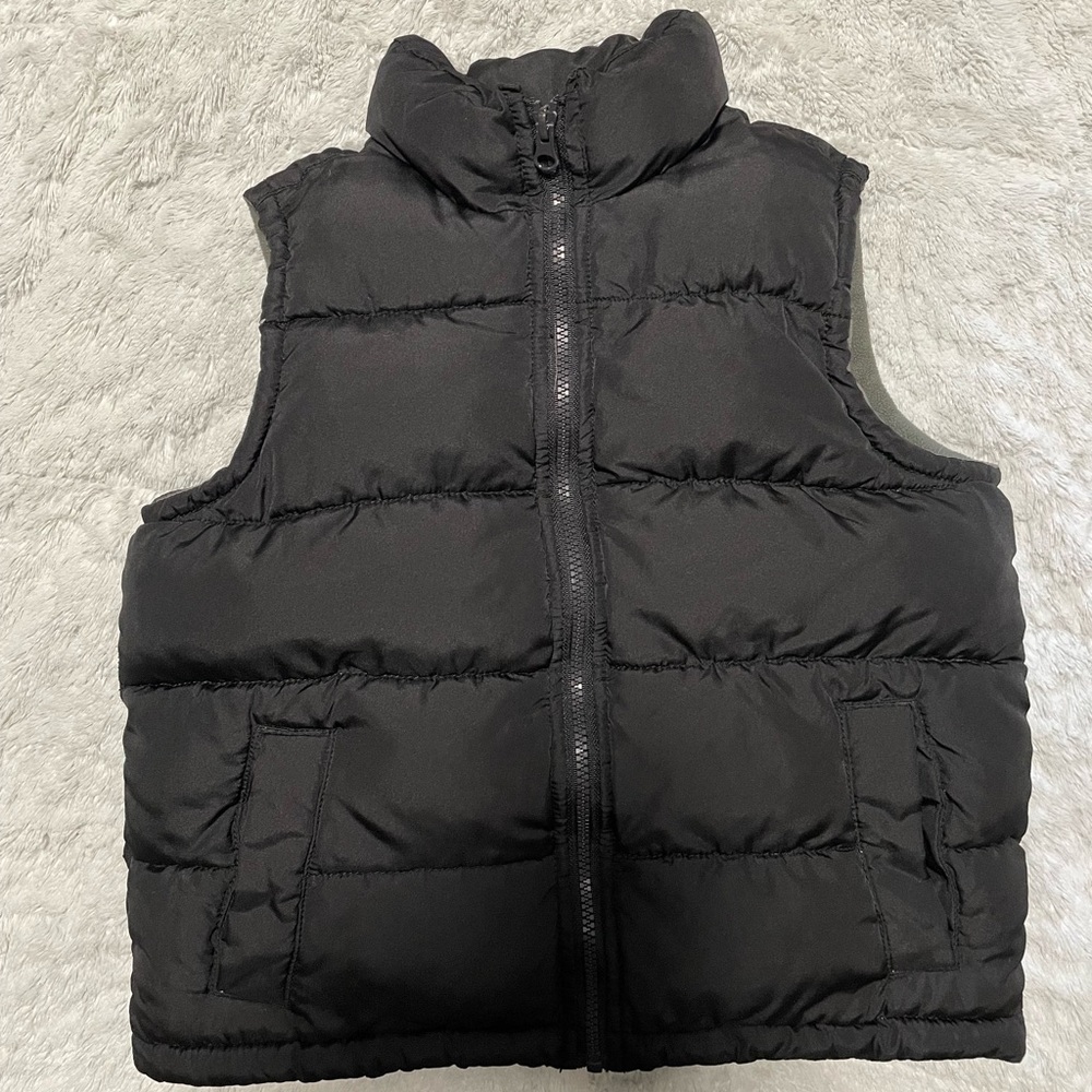 Old Navy Puffer Vest